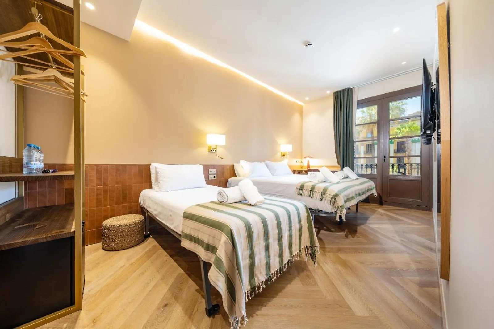 Hostal Ambos Mundos Barcelona Szálloda