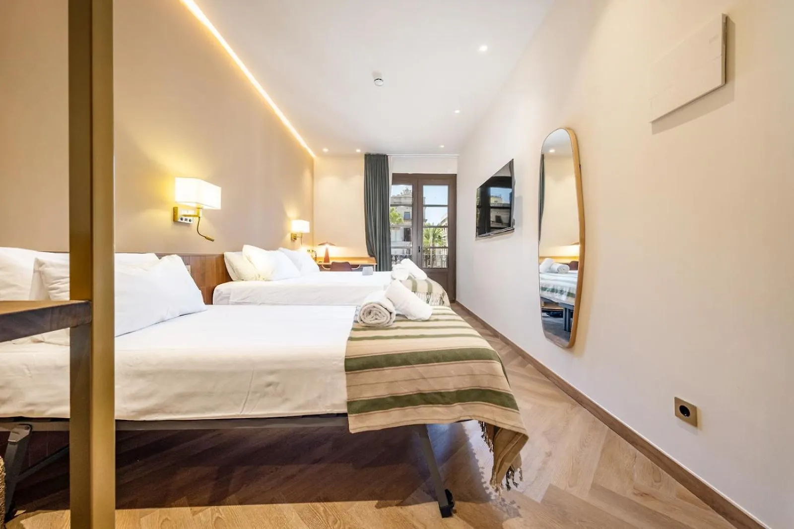 Hostal Ambos Mundos Barcelona